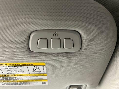 Used 2025 Ford Expedition Active AWD/4WD image 71