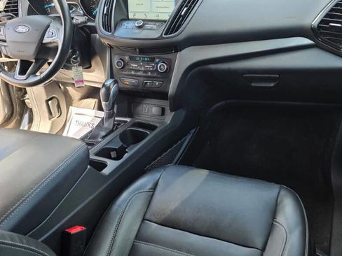 Used 2018 Ford Escape SEL image 35