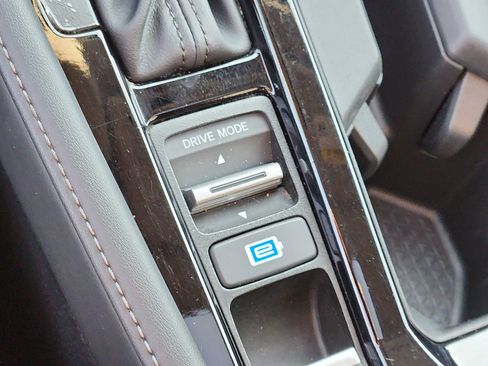 Certified 2024 Honda Accord Touring image 25
