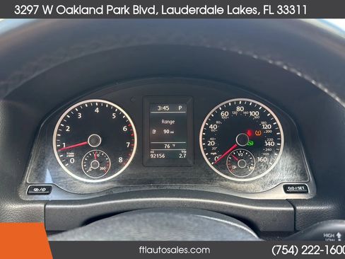 Used 2017 Volkswagen Tiguan S image 48