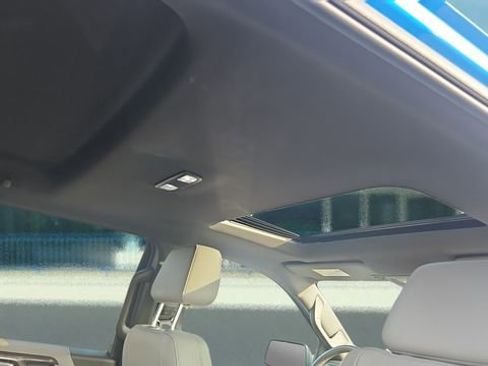 Used 2023 Chevrolet Silverado 1500 LTZ w/ LTZ Premium Package image 16