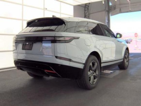 Used 2025 Land Rover Range Rover Velar Dynamic SE AWD/4WD image 2