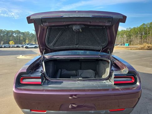 Used 2021 Dodge Challenger SXT w/ Cold Weather Group image 15