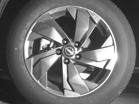 Used 2025 Nissan Rogue SV image 12