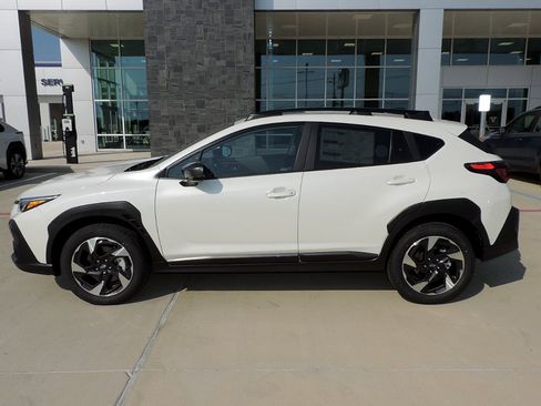 New 2025 Subaru Crosstrek 2.5i Limited w/ Crosstrek Mirror Package image 8