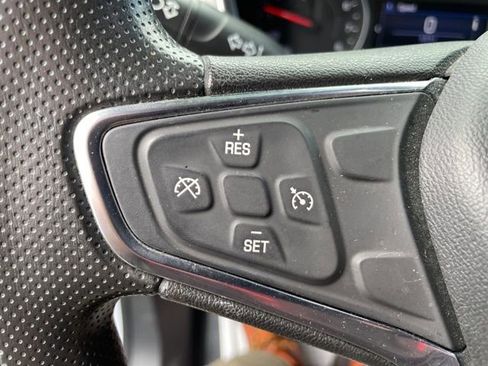 Used 2019 Chevrolet Equinox LT image 8