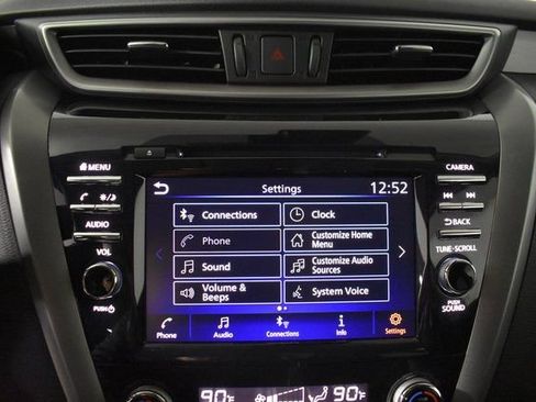 Certified 2024 Nissan Murano SV image 21