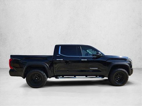 Used 2023 Toyota Tundra Limited w/ Power Package AWD/4WD image 4
