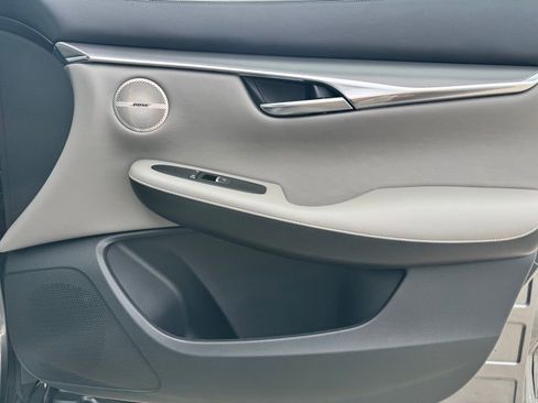 Used 2023 INFINITI QX50 Luxe AWD/4WD image 25