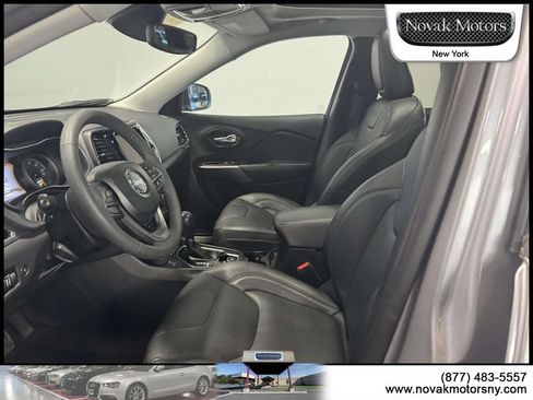 Used 2021 Jeep Cherokee Limited AWD/4WD image 13
