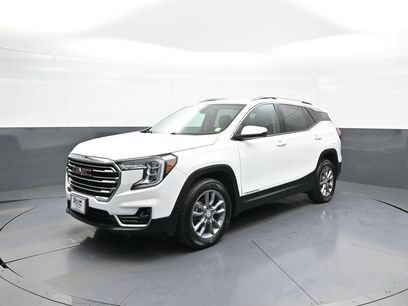 Used 2022 GMC Terrain SLT w/ Infotainment Package II