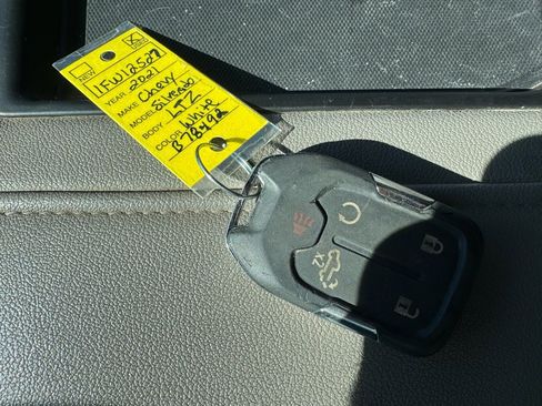 Used 2021 Chevrolet Silverado 1500 LTZ w/ Z71 Off-Road Package image 12