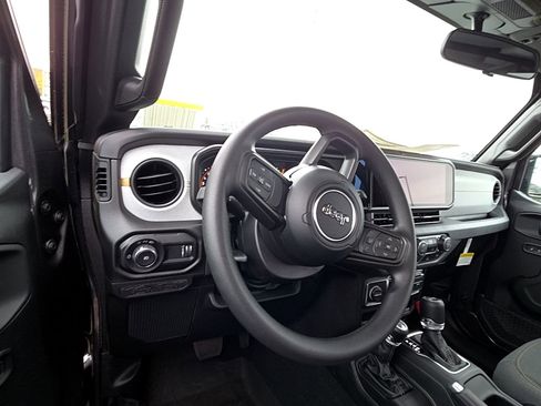 New 2026 Jeep Wrangler Unlimited Sport image 9