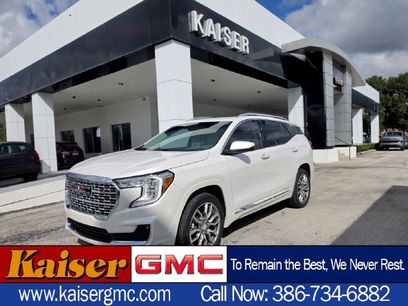 Used 2024 GMC Terrain Denali w/ Denali Premium Package