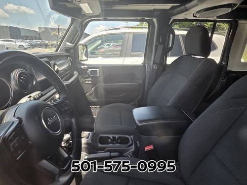 Used 2021 Jeep Wrangler Unlimited Sport AWD/4WD image 6