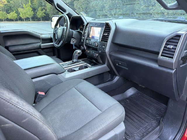 Used 2020 Ford F150 XLT w/ Equipment Group 302A Luxury AWD/4WD image 15