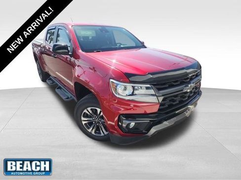 Used 2021 Chevrolet Colorado Z71 w/ Safety Package image 1