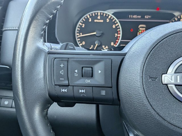 Used 2024 Nissan Pathfinder SV FWD image 25