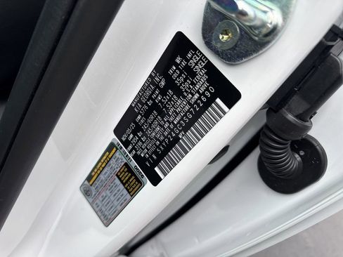 New 2025 Kia Telluride LX image 19