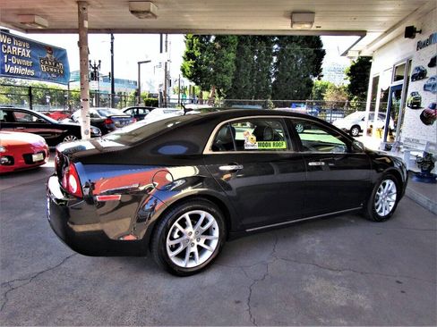 Used 2009 Chevrolet Malibu LTZ w/ Rear Power Package FWD image 6