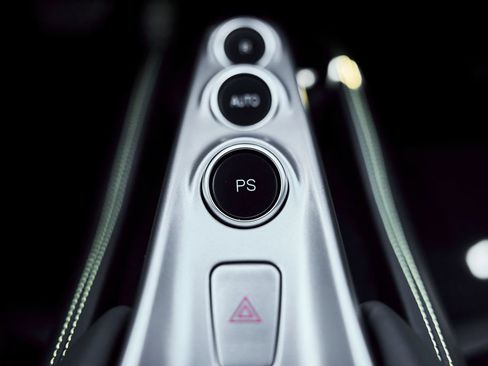 Used 2021 Ferrari F8 Tributo image 67