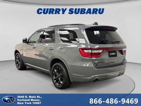 Used 2024 Dodge Durango GT AWD/4WD image 3