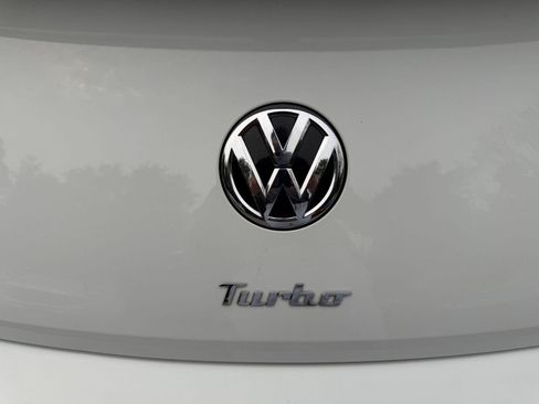 Used 2017 Volkswagen Beetle 1.8T Dune FWD image 26