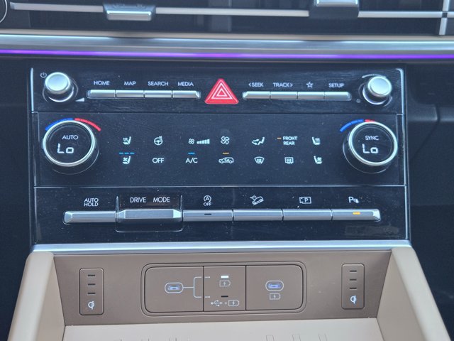 Certified 2026 Hyundai Santa Fe Limited FWD image 18