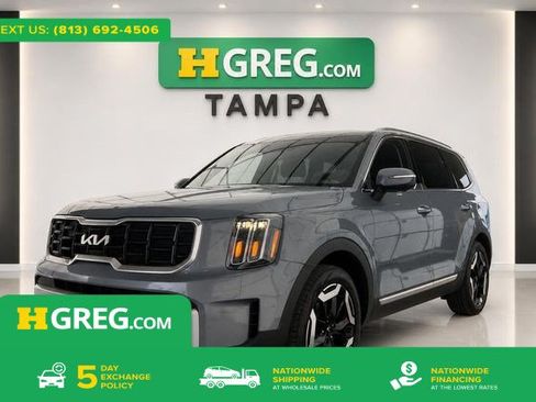 Used 2024 Kia Telluride S w/ S Sunroof Package FWD image 1