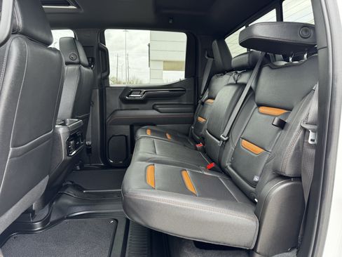Used 2025 GMC Sierra 1500 AT4 w/ AT4 Preferred Package image 30