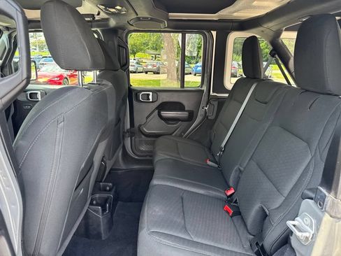 Used 2020 Jeep Wrangler Unlimited Sport AWD/4WD image 25