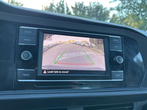 Used 2021 Volkswagen Jetta R-Line image 28