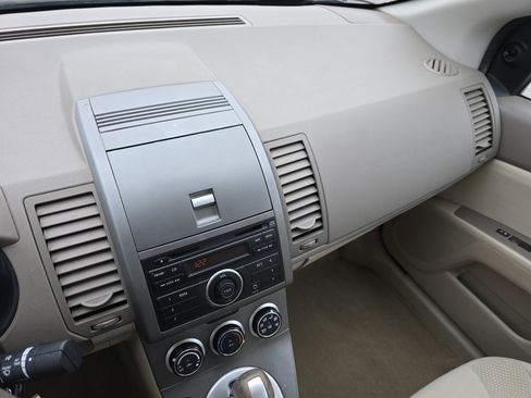 Used 2012 Nissan Sentra 2.0 image 7