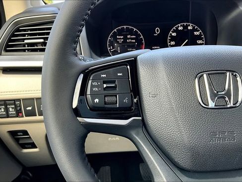 New 2026 Honda Odyssey EX-L image 21