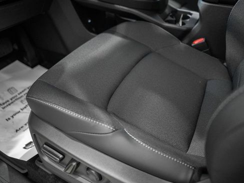 New 2026 Toyota C-HR AWD/4WD image 34