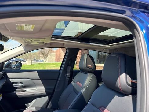 New 2026 Nissan Kicks SR w/ SR Premium Package AWD/4WD image 52