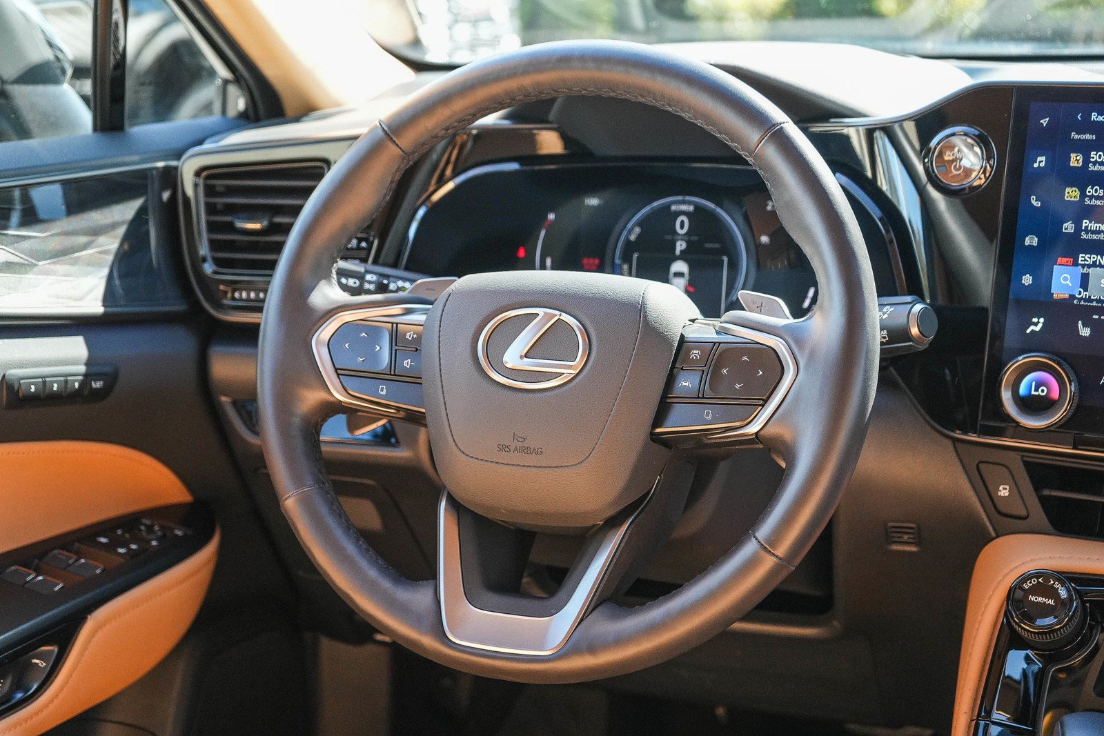 Used 2026 Lexus NX 350h AWD w/ Accessory Package (2T) image 14