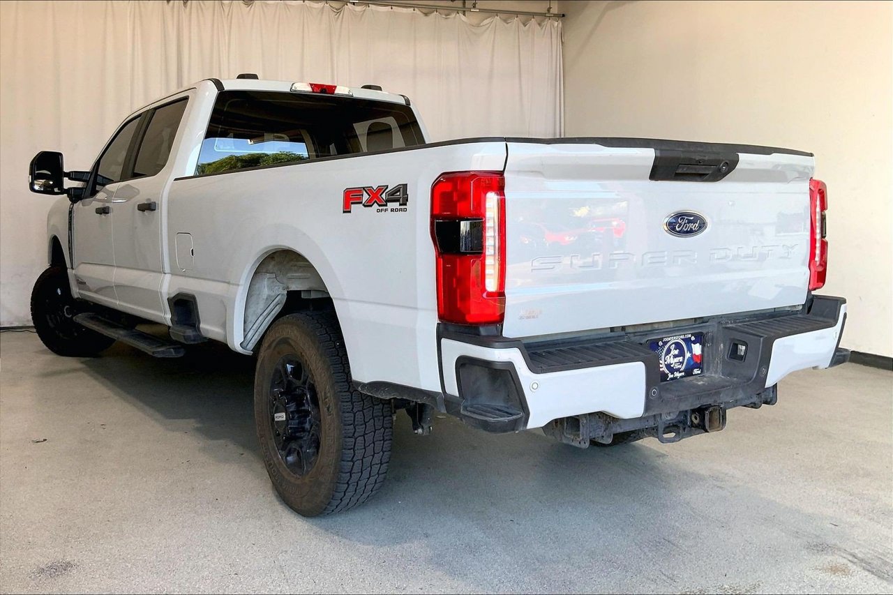 Used 2025 Ford F350 XL w/ STX Appearance Package AWD/4WD image 5