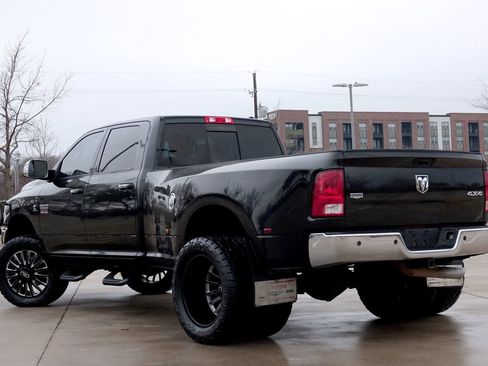 Used 2011 RAM 3500 Laramie w/ Cold Weather Group image 21