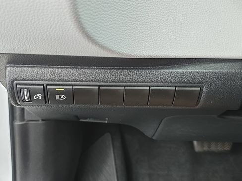 Used 2024 Toyota Corolla SE FWD image 25
