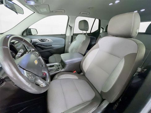 Used 2019 Chevrolet Traverse LT w/ LPO, Floor Liner Package AWD/4WD image 11