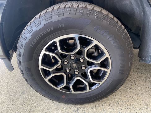 Used 2022 Ford F150 XLT w/ Equipment Group 302A High image 13