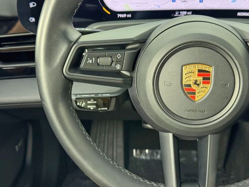 Used 2024 Porsche Taycan image 21