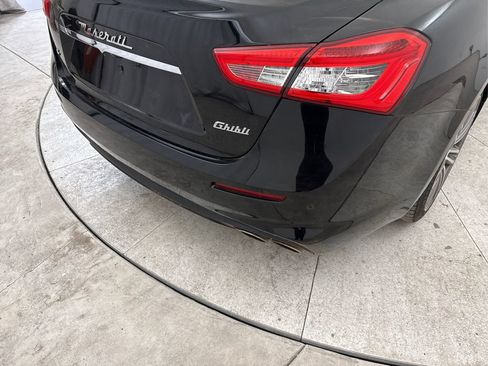 Used 2019 Maserati Ghibli S GranLusso RWD image 21