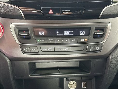 Used 2021 Honda Passport Sport image 13