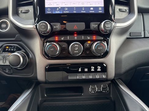 Used 2022 RAM 1500 Big Horn image 16