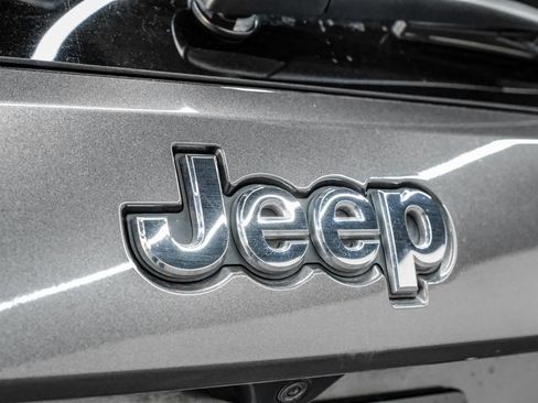 Used 2021 Jeep Grand Cherokee Summit AWD/4WD image 58