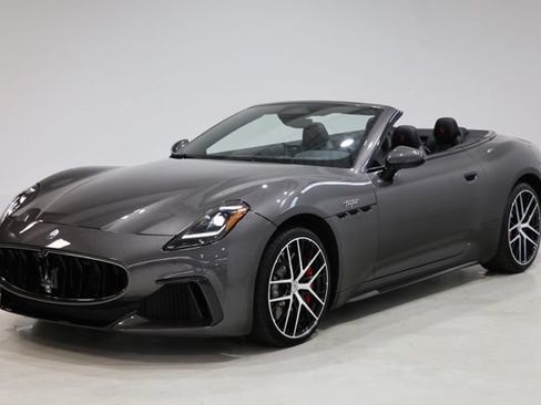 Certified 2024 Maserati GranCabrio Trofeo AWD/4WD image 3