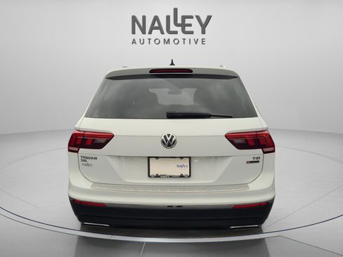 Used 2018 Volkswagen Tiguan SEL image 4
