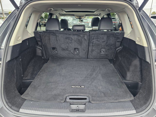 Certified 2023 Nissan Rogue SV w/ SV Premium B Package AWD/4WD image 18